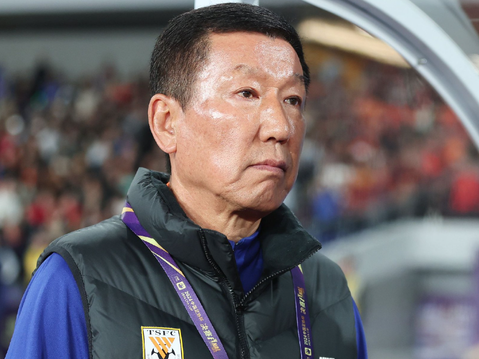 泰山五连胜继续领跑积分榜，热刺主帅陷下课危机！的简单介绍